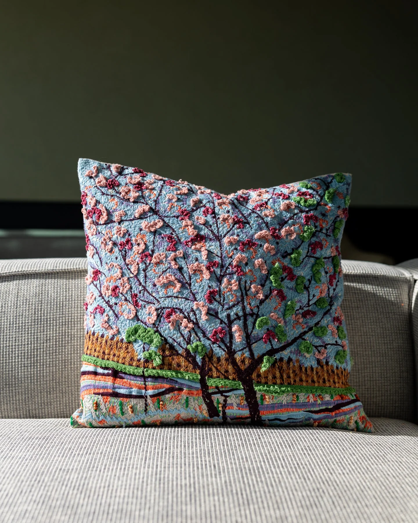 Elise Organic Cotton Floral Throw Pillow - Image 4