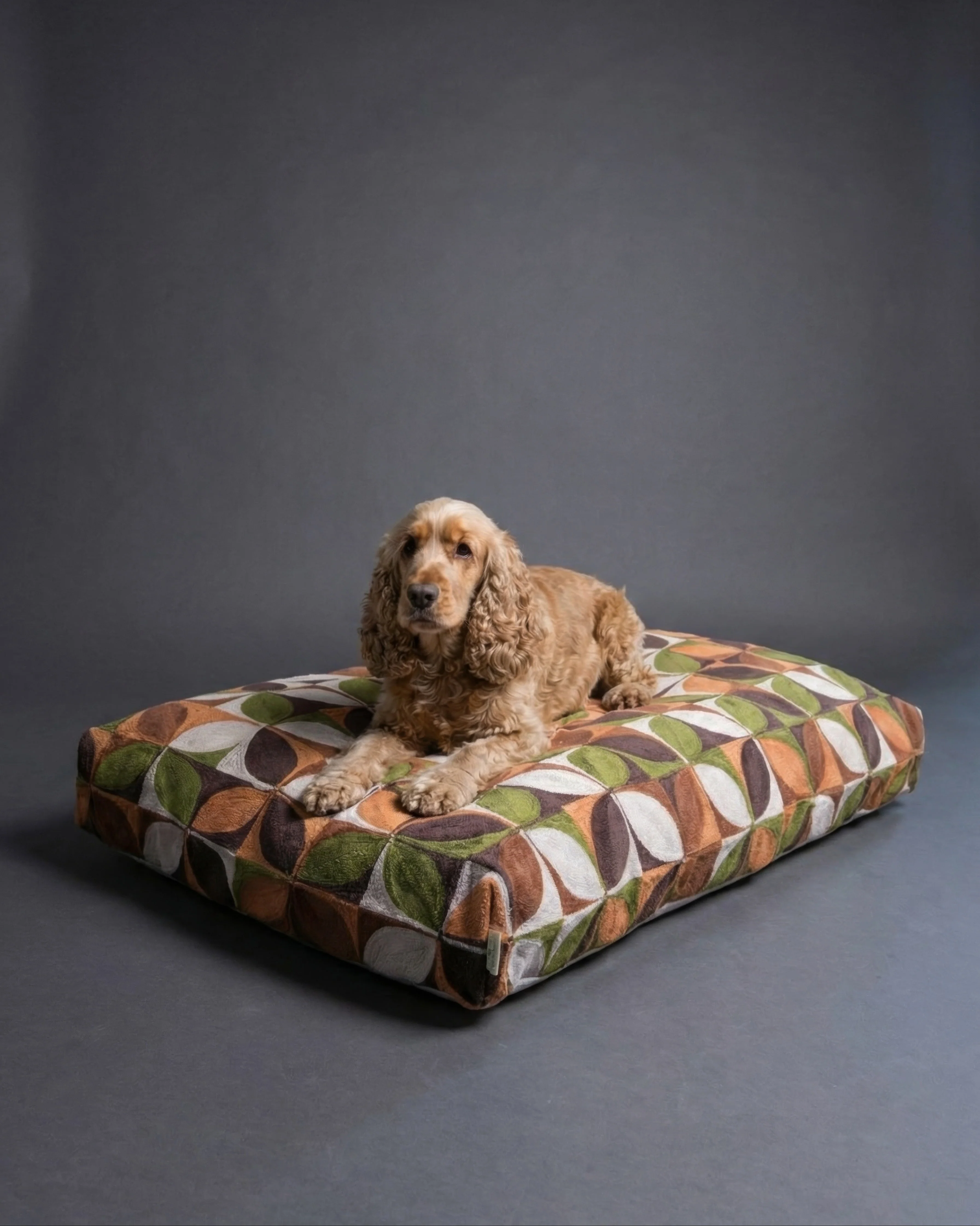 Reese Organic Cotton Dog Bed - Image 2