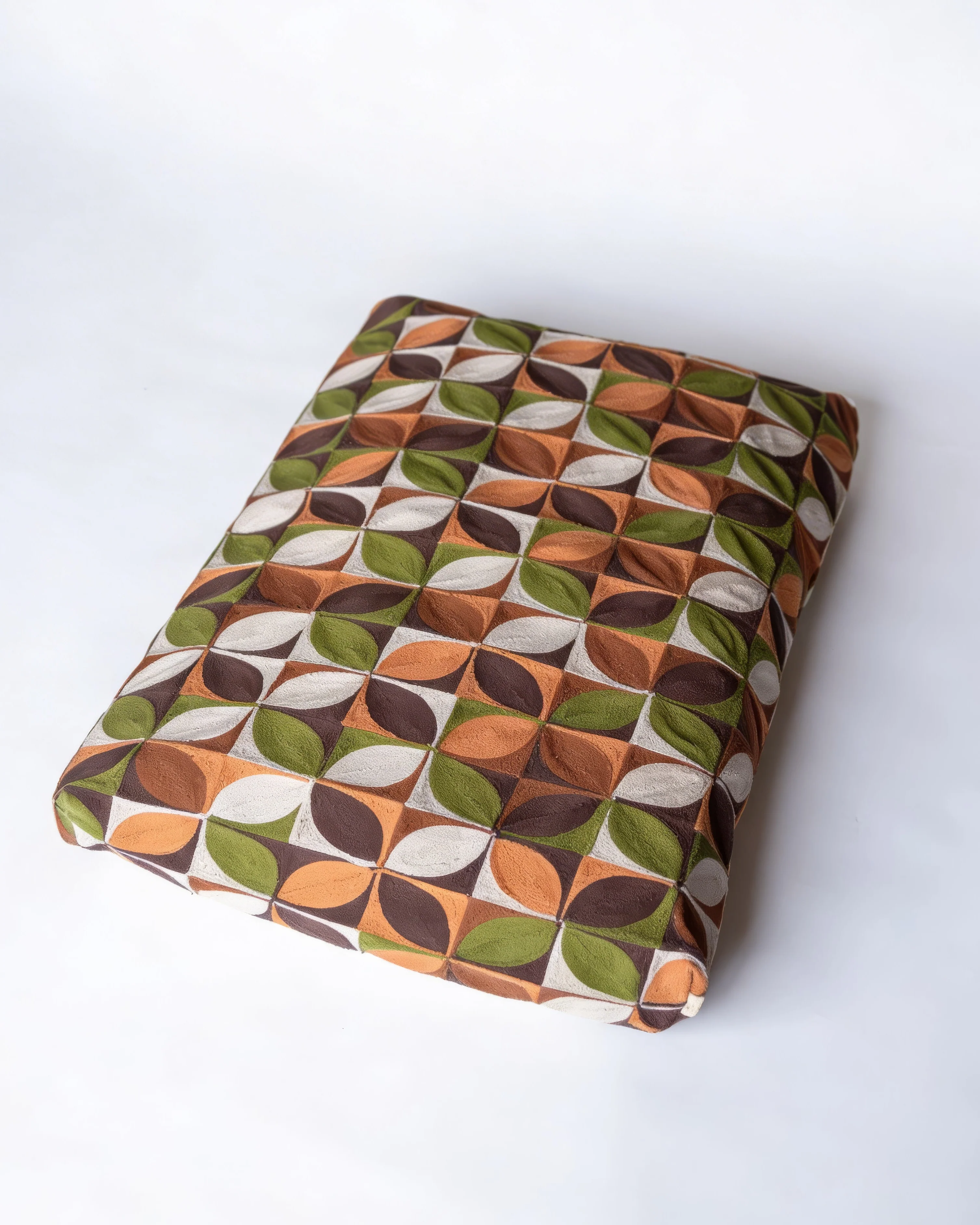 Reese Organic Cotton Dog Bed - Image 3