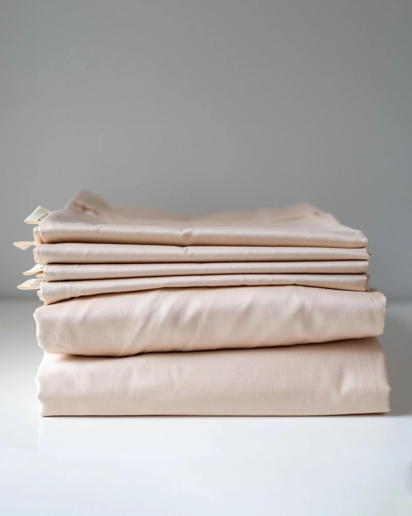 Rosie Organic Cotton Bedding Set - 400 TC - Image 3